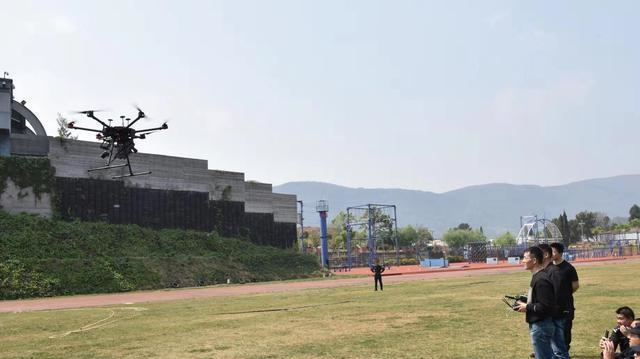 挂载冲锋枪实弹射击！昆明特警和台州警方开展警用无人机实用交流7.png